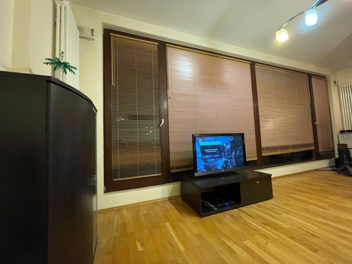 Triton Park Apartaments Varsovia Exterior foto